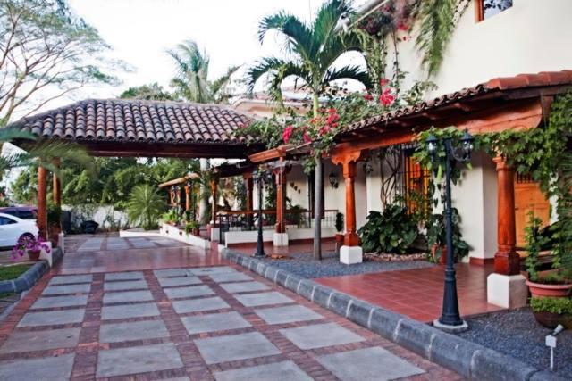 Los Altos Apartments & Studios Managua Exterior photo