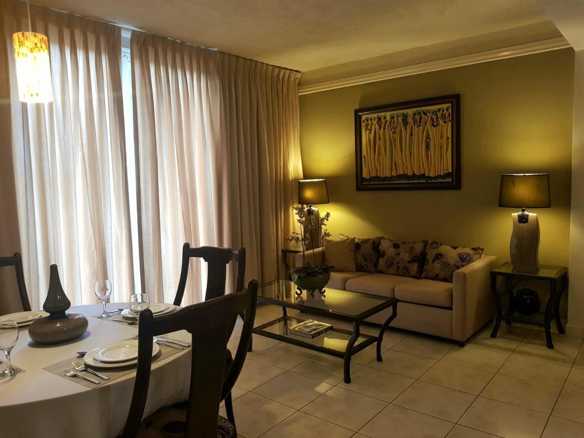 Los Altos Apartments & Studios Managua Exterior photo