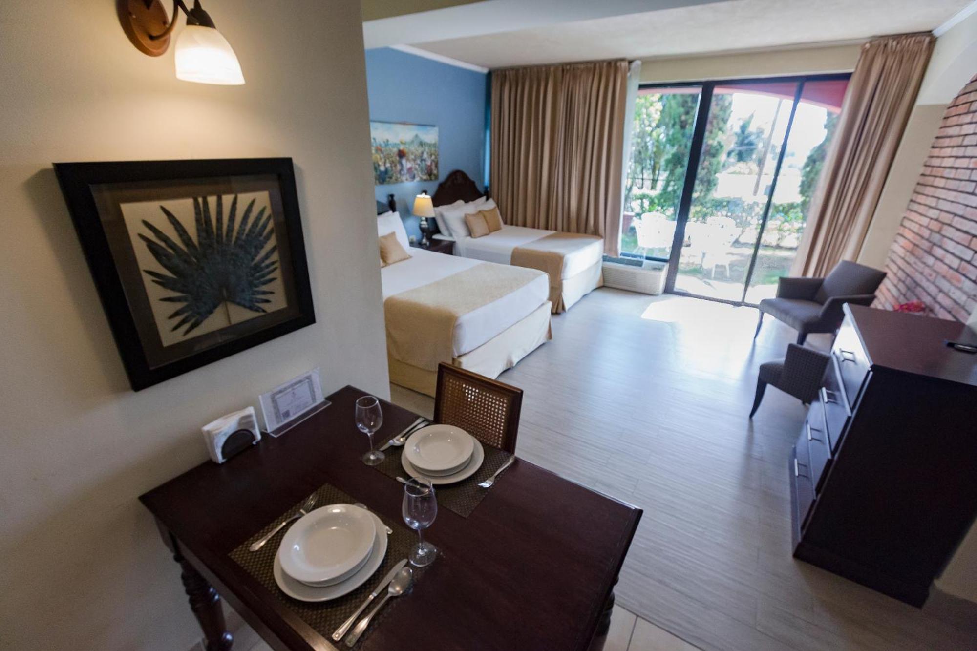 Los Altos Apartments & Studios Managua Exterior photo